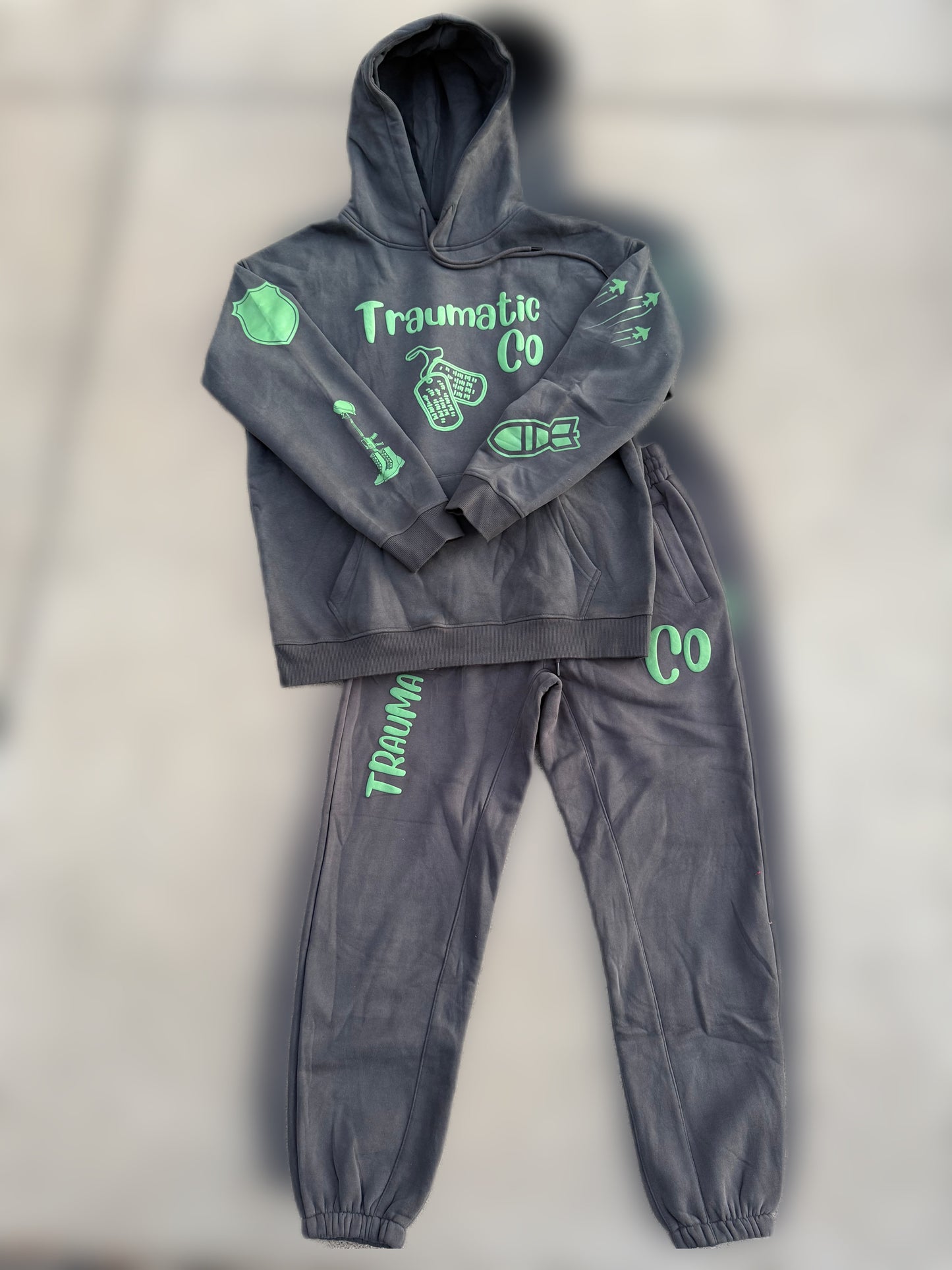Invisibly Scarred Premium Sweatsuit Black