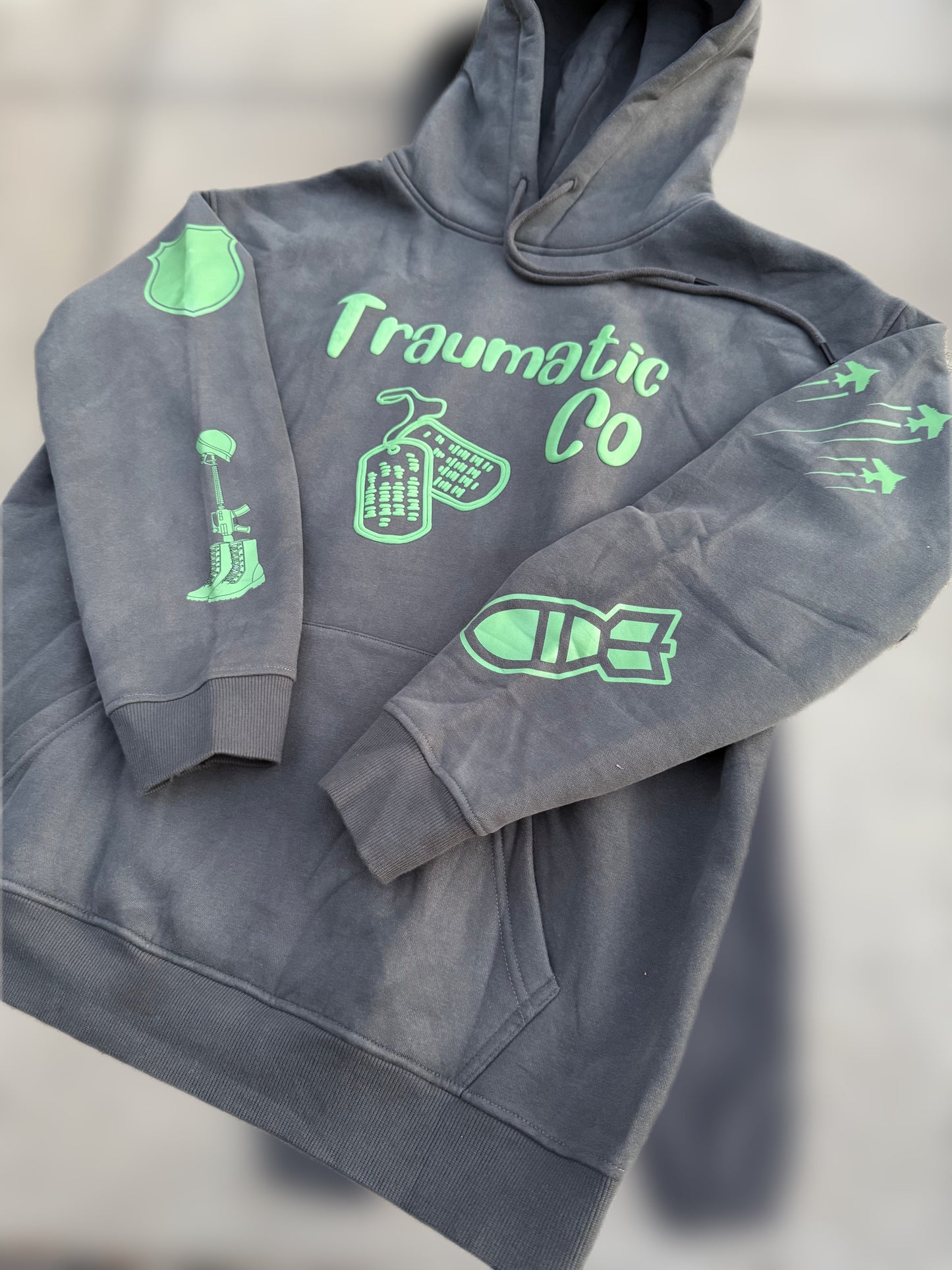 Invisibly Scarred Premium Sweatsuit Black